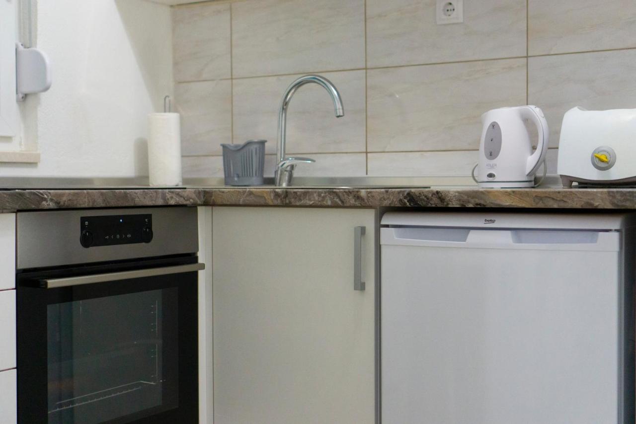 טרביניה Apartments Ukropina מראה חיצוני תמונה